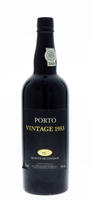 Lote 481 - PORTO QUINTA DE COVELOS VINTAGE 1983 – Garrafa de Vinho do Porto, Vintage 1983, José Carlos Morais Cruz, (750ml – 19%vol). Nota: garrafa idêntica foi vendida por € 50 na Oportunity Leilões. Consultar valor indicativo em https://t.ly/naVa