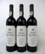 Lote 2311 - Três garrafas de Vinho Tinto Duas Quintas Reserva 1999, Douro Denominação de Origem Controlada, p.v.p. de 135€