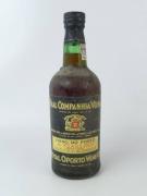 Lote 2428 - Garrafa Vinho Porto 30 ANOS Real Companhia Velha. Bottled in 1986. Garrafa bastante valiosa.