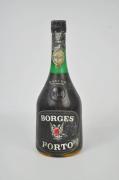 Lote 2448 - Garrafa de vinho do Porto Borges Roncão. Nota: Garrafa antiga