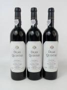 Lote 2584 - Três garrafas de Vinho Tinto Duas Quintas Reserva 1999, Douro Denominação de Origem Controlada, p.v.p. de 135€