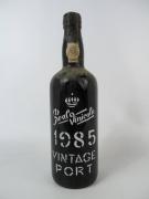 Lote 2758 - Garrafa Vinho Porto VINTAGE Real Vinicola 1985. Excelente ano Vintage.