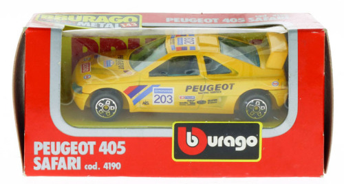 Lote 25 - BBURAGO, PEUGEOT 405 SAFARI - Miniatura automóvel à escala 1:43 em metal amarelo. Bburago. Nota: em caixa original