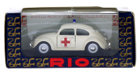 Lote 96 - RIO, VOLKSWAGEN RED CROSS FIRST AID - Miniatura automóvel à escala 1:43 em metal branco. Rio, Itália. Nota: em caixa original