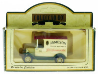 Lote 113 - COLECÇÃO DN "DAYS GONE", MODEL T FORD VAN (1920) - Miniatura automóvel à escala 1:43 em metal bege com propaganda da Jameson Irish Whiskey. Lledo. Nota: em caixa original