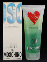 Lote 143 - MOSCHINO, FRASCO DE PERFUME - Gel de Fraicheur "… OH! de Moschino", Made in Italy, 200 ml. Nota: sem uso, caixa não selada