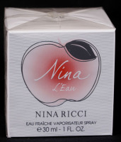 Lote 148 - NINA RICCI, FRASCO DE PERFUME - Eau Fraîche "Nina L`Eau", Made in France, 30 ml. Nota: sem uso, caixa selada