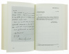 Lote 32 - CORRESPONDÊNCIA ENTRE MÁRIO DE FIGUEIREDO E OLIVEIRA SALAZAR, LIVRO - Por AA.VV. Edição da Presidência de Conselho de Ministros / Comissão do Livro Negro Sobre o Regime Fascista, 1986. Dim: 21x15 cm. Encadernação de capa de brochura. Profusament - 4