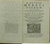 Lote 91 - MURETI OPERUM IN USUM SCHOLARUM SELECTORUM, LIVRO - Tomo I. Por M. Antonii. Livro antigo. Dim: 17x12 cm, Encadernação em inteira de pele. Nota: lombada cansada. Exemplar bem estimado - 2