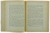 Lote 174 - PEDRO FERNANDES DE QUEIRÓS - O ÚLTIMO NAVEGADOR PORTUGUÊS, LIVRO - Por Albino Lapa. Nº 124. Lisboa, 1951. Edição da Divisão de Publicações e Biblioteca / Agência Geral do Ultramar, 1951. Colecção Pelo Império. Dim: 20x15 cm. Encadernação de cap - 4