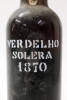 Lote 5 - VERDELHO SOLERA 1870 - Garrafa de Vinho da Madeira Verdelho Solera, engarrafada em 1989, Madeira Wine Company (750ml-21%vol). Nota: garrafa semelhante à venda em site da especialidade por € 1537. Consultar valor indicativo em https://tinyurl.com - 3