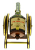 Lote 70 - COGNAC COURVOISIER - Garrafa de Cognac, VSOP Fine Champagne, The Brandy of Napoleon, Courvoisier, Jarnac, França, (700ml - 40%vol.). Nota: em suporte de madeira e metal em forma de canhão com caixa de cartão original - 2