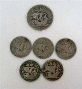 Lote 273 - Seis moedas portuguesas em Prata, 1 moeda de 5$00 e 5 moedas de 2$50, de datas diversas. REG / MC