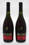 Lote 1314 - Duas garrafas de REMY MARTIN V.S.O.P. Fine Champagne Cognac, France