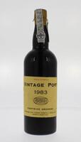 Lote 1538 - Garrafa de Vinho do Porto, Borges, Vintage Porto 1983, á venda em sites da especialidade com P.V.P. de 205,00€ - www.wine-searcher.com