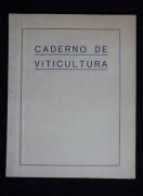 Lote 1586 - Livro "Caderno de Viticultura", trabalho dactilografado com fotografias e folhas de videira, da autoria de Tavares da Silva