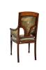 Lote 2373 - Fauteuil Inglês Eduardino em mogno, com filetes embutidos em pau-cetim e pau-santo. Forrado a veludo com pregaria, peça antiga. Dimensões 103cm x 54cm x 50cm. Sinais de uso e pequenas falhas. - 4