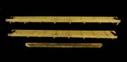 Lote 199 - Conjunto de 3 cabides/expositores em latão da marca Trussardi, com 70 cm e 92 cm de comprimento. Nota: Sinais de uso