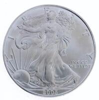 Lote 45 - ESTADOS UNIDOS DA AMÉRICA, MOEDA DE 1 DOLLAR EM PRATA 999, ANO 2005 - Moeda dos Estados Unidos da América, de 2005. Peso indicativo: 31,10 g. Dim: 40,6 mm (diâmetro). Nota: sem classificação atribuída pela Oportunity Leilões, cabe ao licitante a