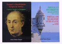 Lote 243 - PORTUGAL E O DESCOBRIMENTO EUROPEU DA AMÉRICA; PORTUGAL E O DESCOBRIMENTO DO ATLÂNTICO. SÍNTESE E CRONOLOGIA - 2 OBRAS. Alfredo Pinheiro Marques, Lisboa, Imprensa Nacional-Casa da Moeda, 1992; 1990. Edições em brochura. Conserva apensas as repr