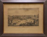 Lote 40 - GRAVURA FRANCESA - gravura antiga sobre papel, de título "Vue de la Place Neuve de Louis XV, Le Bien-Aimé", de Gustave Taraval, publicada entre 1756 e 1770 em Paris, com moldura em madeira. Dimensão: gravura 33x54 cm, moldura 61x75,5 cm. Moldura