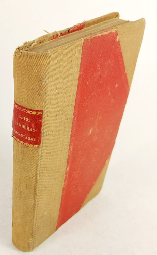 Lote 178 - 1ª EDIÇÃO: CONTOS DE MOURAS ENCANTADAS - Luís Chaves,Lisboa, Livraria Universal, 1924. Raríssima 1ª edição. Peça de colecção. Encadernação cartonada com revestimento em tecido. Título dourado sobre rótulo na lombada. Conserva todas as ilustraçõ