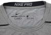 Lote 392 - NIKE PRO, T-SHIRT - Modelo em tecido cinzento, manga curta, Hypercool Fitted. Tamanho XL - 4