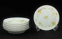 Lote 111 - ROSENTHAL - conjunto de 6 pratinhos de pão ricamente decorados a ouro velho da marca alemã Rosenthal. Diâmetro: 9,5 cm. Nota: novos. Sem uso