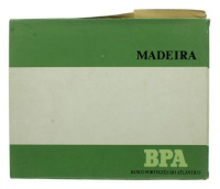 Lote 47 - MADEIRA – PORTUGAL, LIVRO - Por Willy Heinzelmann. Livro bilingue. Exemplar bem estimado. Exemplar idêntico encontra-se à venda por € 40. Álbum do Arquipélago da Madeira. Patrocínio do antigo BPA. Ano: 1971. Profusamente ilustrado. Encadernação 