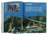 Lote 220 - SCI '92. UN INVERNO TUTTO D'ORO, LIVRO - Por Merlo Gianni, Trovati Armando. 1997. Encadernação de editor de capa dura. Profusamente ilustrado com fotografias alusivas ao campeonato do mundo de Ski Alpino. Nota: exemplar bem estimado - 3