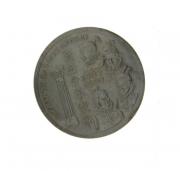 Lote 221 - Moeda de 200 Escudos da República Portuguesa, do ano 1993, Enviados Daimios Kiushu (1582 - 1590). Moeda em Cuproníquel e com diâmetro 3,5 cm. Nota: moeda não circulou, BELLA.