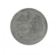 Lote 592 - Moeda de 200 Escudos da República Portuguesa, do ano 1996. Moeda em Cuproníquel e com diâmetro 3,5 cm. Nota: moeda não circulou, BELLA.
