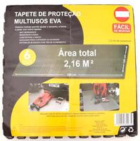 Lote 138 - TAPETE DE PROTECÇÃO MULTIUSOS - Sistema modular de 6 peças EVA de cor cinzenta, antiderrapante e de fácil montagem. Área total 2,16 m2. Dim: 60x30 cm (cada peça). Nota: sem uso