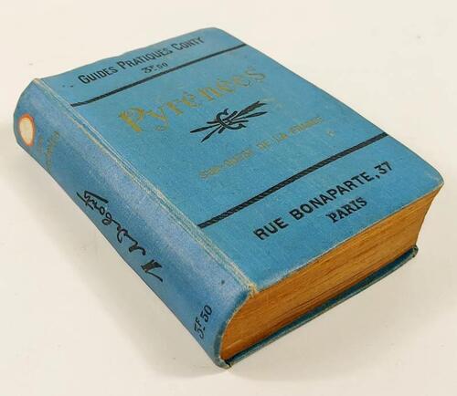 Lote 16 - GUIAS CONTY PIRINÉUS 1907 - Guides Pratiques Conty, Pyrénées, Sud-Ouest de la France, de Bordeaux à Cette, Paris, Administration des Guides Conty, [1907]. Guia turístico pioneiro, profusamente ilustrado com gravuras e belos mapas desdobráveis, a
