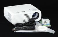 Lote 39 - PROJECTOR DIGITAL LED - projector da marca Excelvan, modelo EHD11, com resolução nativa de 800x480p, suportando 720x1080p, com controlo remoto e portas HDMI e USB x2, VGA, TV, AV, Y, Pb, L-IN, L-OUT, R-IN, R-OUT e Pr. Projector novo e nunca usad