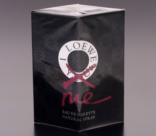 Lote 30 - LOEWE, FRASCO DE PERFUME - Eau de Toilette "I Loewe Me", Made in Spain, 30 ml. Nota: sem uso, caixa selada