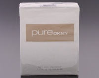 Lote 59 - DKNY, FRASCO DE PERFUME - Eau de Parfum Spray "Pure DKNY", Made in Switzerland, 50 ml. Nota: sem uso, caixa selada