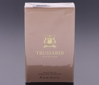 Lote 86 - TRUSSARDI, FRASCO DE PERFUME - Eau de Toilette Natural Spray "Delicate Rose", Made in Italy, 30 ml. Nota: sem uso, caixa selada