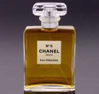 Lote 97 - CHANEL PARIS, FRASCO DE PERFUME, TESTER - Eau de Parfum "Nº 5 Eau Première", Made in France, 100 ml. Nota: sem uso, com tampa, sem caixa