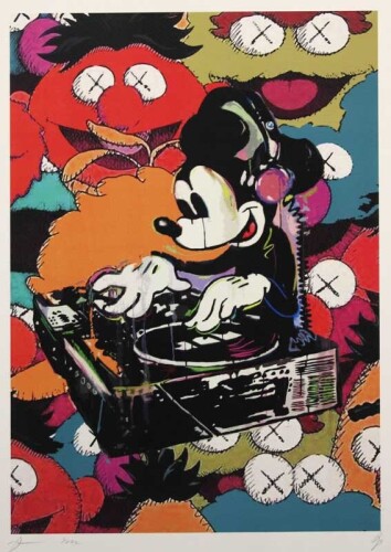 Lote 25 - DEATH NYC - Litografia sobre papel, assinada, datada de 2022, série AP, título "DJ Mickey". Com Certificado/selo de garantia. Dim: mancha 45x32 cm. Sem moldura. Nota: Death NYC é uma artista de rua de Nova York. Crescendo em Nova York , ela foi 