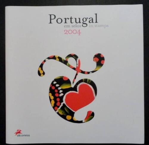 Lote 6 - Lote composto por Livro "PORTUGAL EM SELOS" - Edição CTT 2004. Cot. Afinsa 2012 130,00€. Origem coleccionador CC.