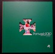 Lote 228 - Lote composto por Livro "PORTUGAL EM SELOS" - Edição CTT 2010. Cot. Afinsa 2012 240,00€. Origem coleccionador CC.