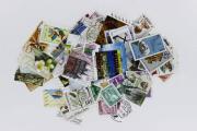 Lote 478 - Lote de 100 selos usados diferentes estrangeiros em perfeito estado filatélico. Origem coleccionador CC.
