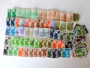 Lote 703 - Lote de 115 selos usados diferentes da INGLATERRA designados por "Regionais", em perfeito estado filatélico. Cotação Yvert 135,35€. Origem coleccionador CC.