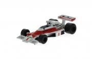 Lote 974 - Miniatura em metal e plástico da POLISTIL, Mclaren M23B, bom estado, sinais de uso ( 13 cm )