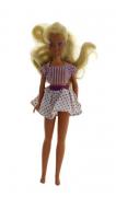 Lote 1348 - Boneca Barbie. Notas: sinais de uso e pescoço rachado.