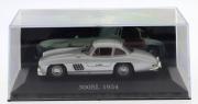 Lote 1441 - MINIATURA carro Mercedes 300 SL 1954, novo com caixa