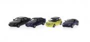 Lote 1507 - MINIATURAS conjunto de 4 carros, Mercedes Benz C-Cass de cor azul, Mercedes Benz S-Cass de cor preto, Porche 911 Carrera Cabriolet de cor azul e Mini Cooper de cor amarelo da Joy City, escala reduzida com 5/6cm de comprimento normalmente usados para maquetes e modelismo devido à reduzida dimensão, sem falhas