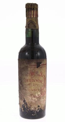 Lote 9 - MADEIRA J. CÂNDIDO DA SILVA 1920 - Garrafa de Vinho da Madeira, Very Fine Malmsey 1920, J Cândido da Silva, Funchal, Madeira, (750ml)