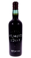 Lote 14 - MADEIRA 1901 - Garrafa de Vinho da Madeira, colheite de 1901, (750ml). Nota: sem indicação de casta ou produtor